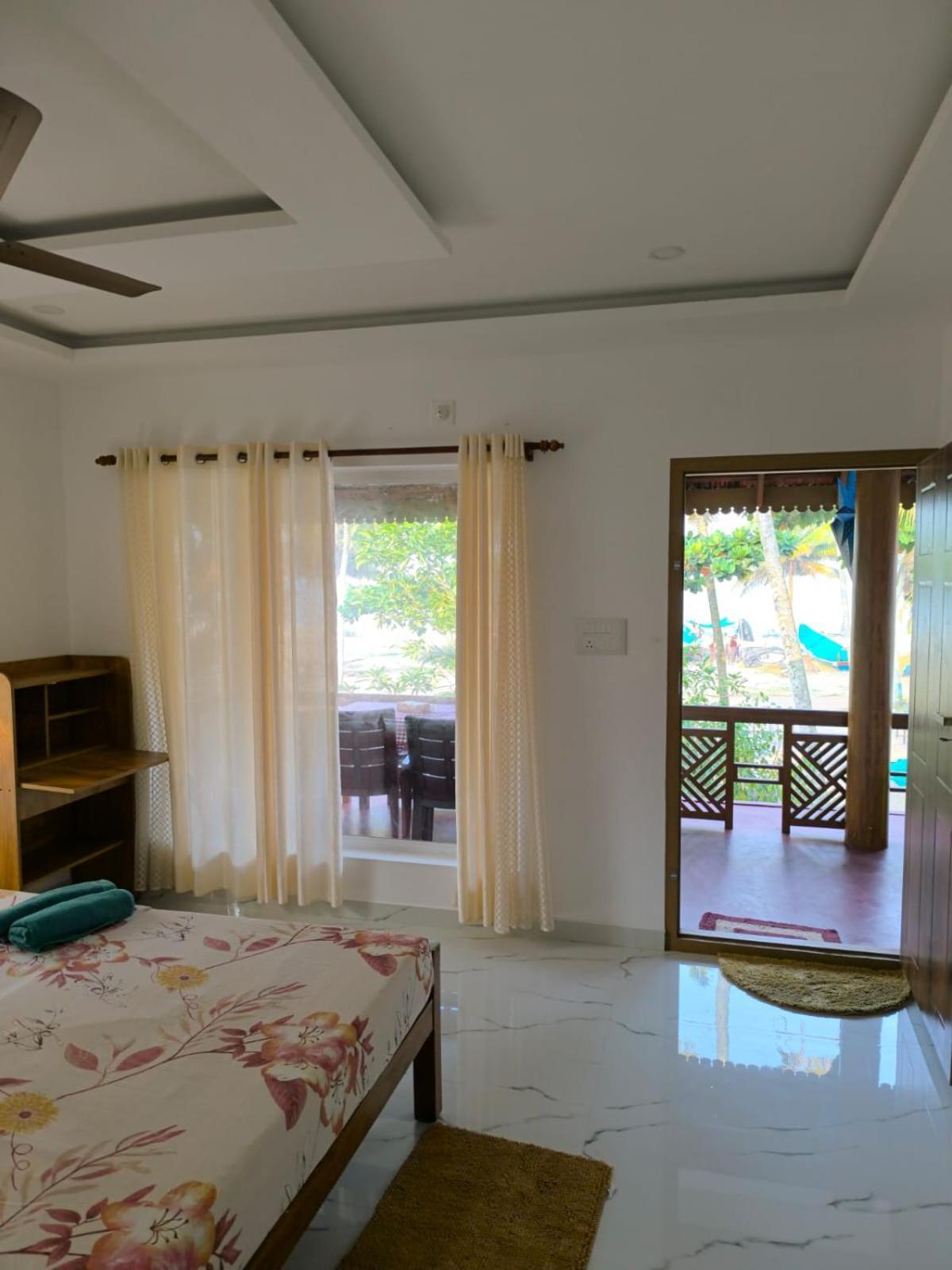 Marari Anna Beach Homestay Mararikulam Exteriör bild